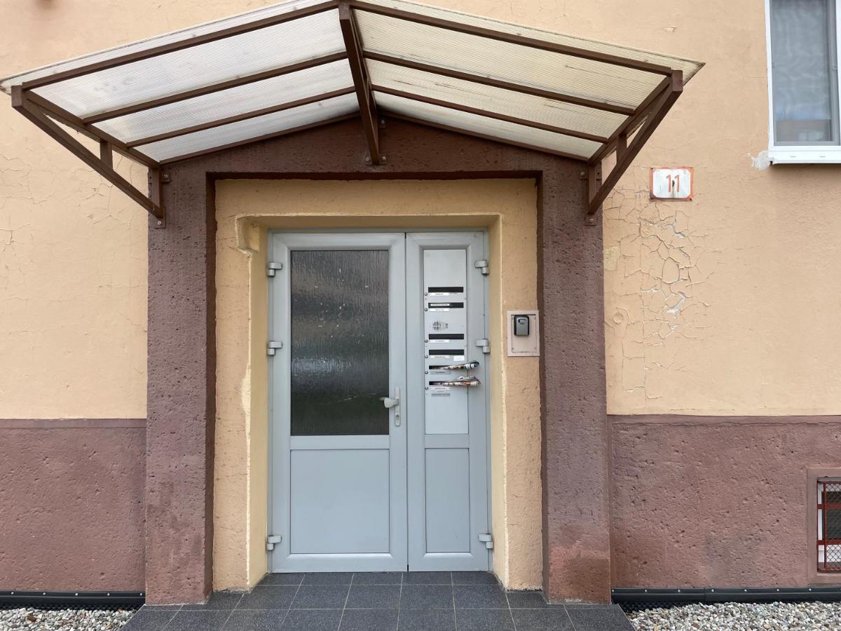 Apartment Klara. City Center. Free Parking Liptovský Mikuláš المظهر الخارجي الصورة